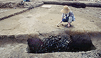 1　八夫遺跡　発掘現場の噴礫断面